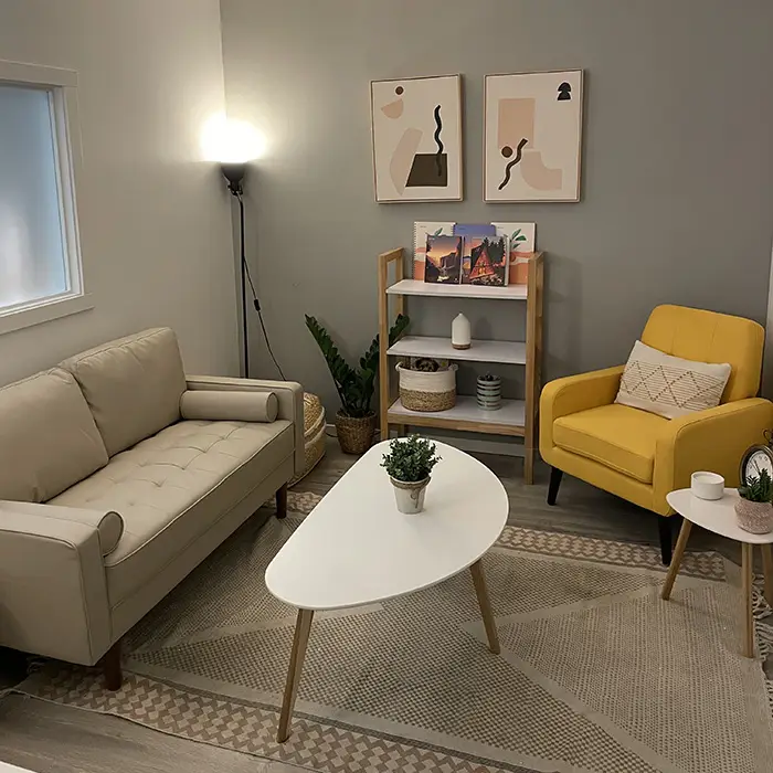 alive-counselling-therapy-office-yellow-kelowna